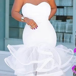 Mermaid trumpet dress form fitting